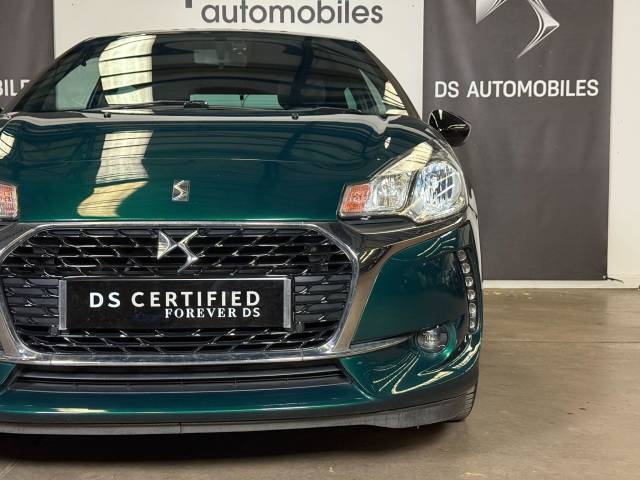 2018 DS AUTOMOBILES DS 3 1.2 PureTech 82 Connected Chic 3dr